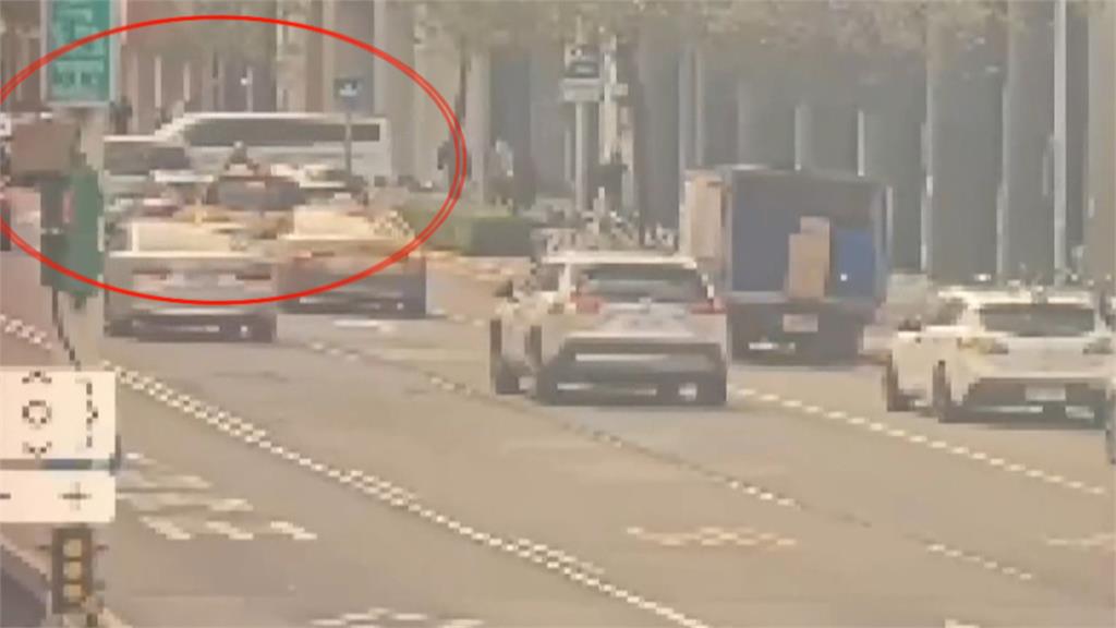 三立採訪車暴衝撞進銀行　10輕重傷緊急送醫