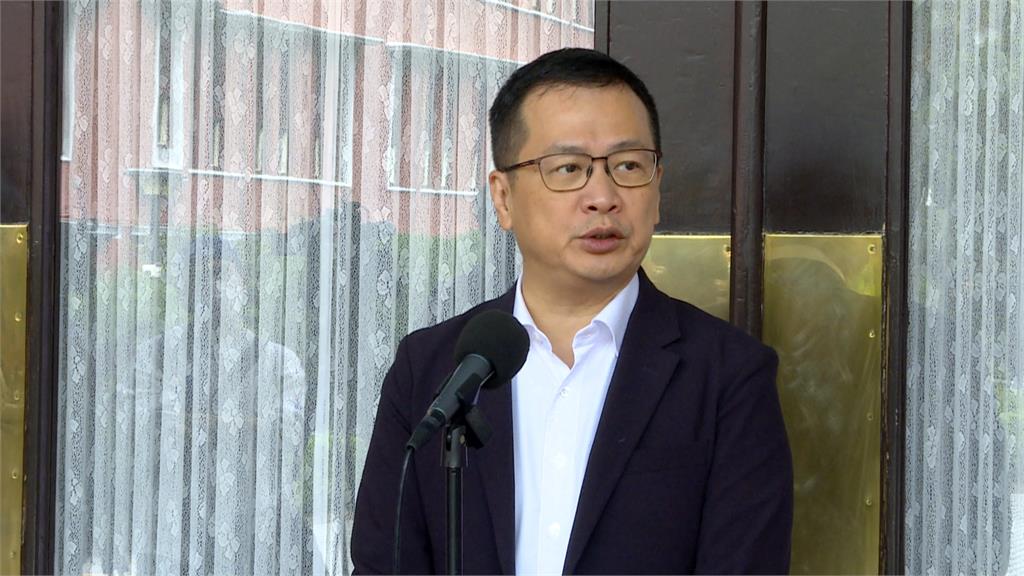 藍修「國籍法」　未來面對雙重國籍立委？　卓揆酸「是代表哪國在問我？」