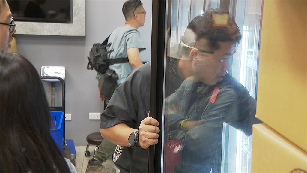 中秋大爆單！烤肉批發趕工到凌晨　一天狂做百萬「斷單止血」