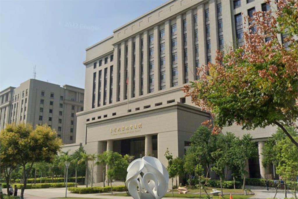 桃園司機遭譏「這輩子就這樣」下車狂揍！高中生「鼻樑被打斷」家長撤告了