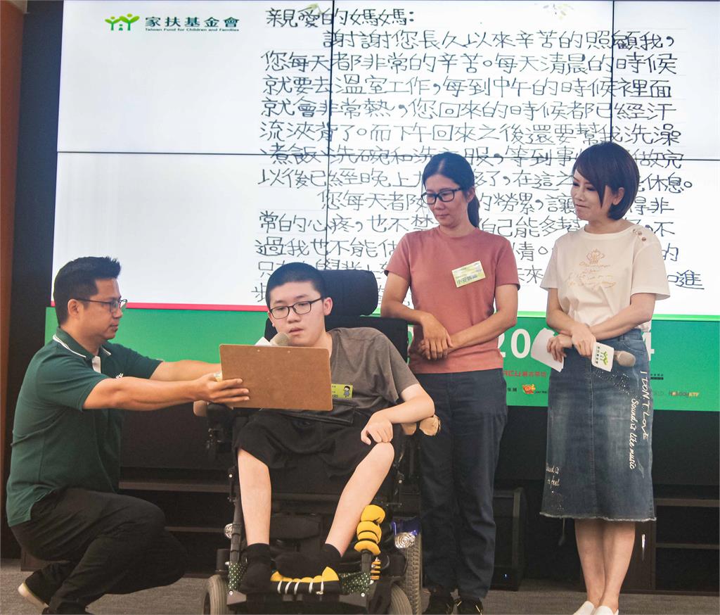 弱勢兒少健康問題佔據首位,台塑石油持續支持家扶助窮歸家