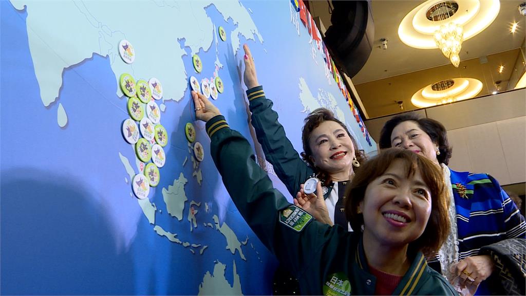 五大洲台僑集結返國 蘇姿丰父親蘇春槐為美東代表返台支持賴蕭配