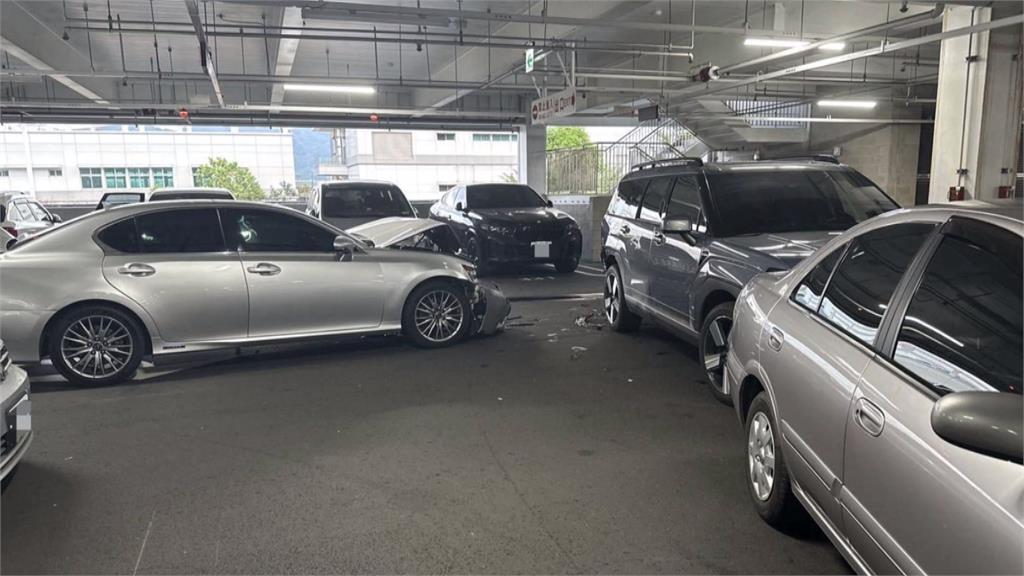 美式賣場「連環撞」！　肇事駕駛神情恍惚一驗「毒品陽性」