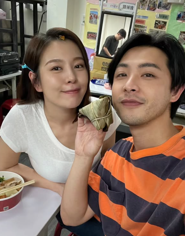 劉品言拋震撼彈宣布「結婚+懷孕」!網挖過去合照嚇壞:根本沒藏