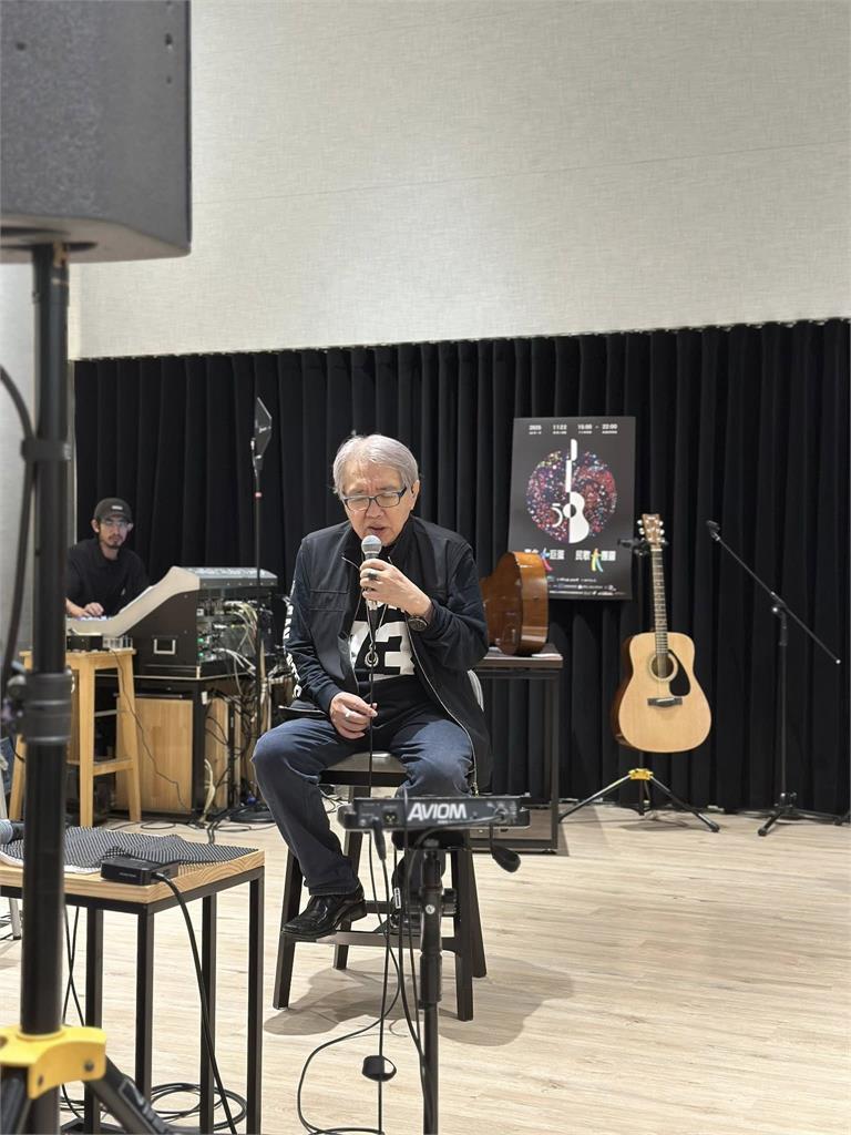 資深民歌手王夢麟酒駕「衝撞燈桿」!清潔隊推車成碎片…本人發聲道歉了