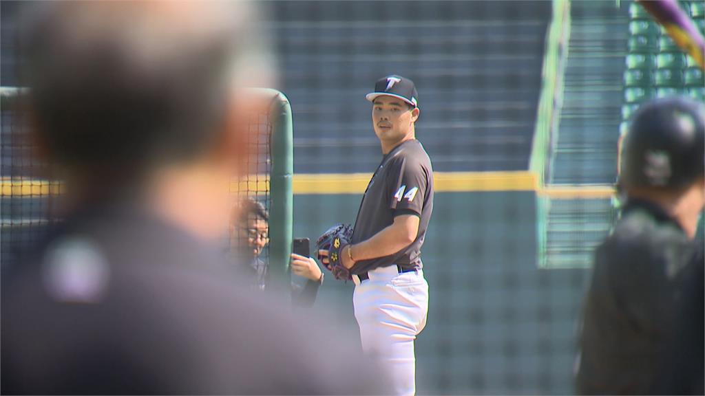 WBC練習賽結束放4天年假！　民眾南下為台灣隊加油