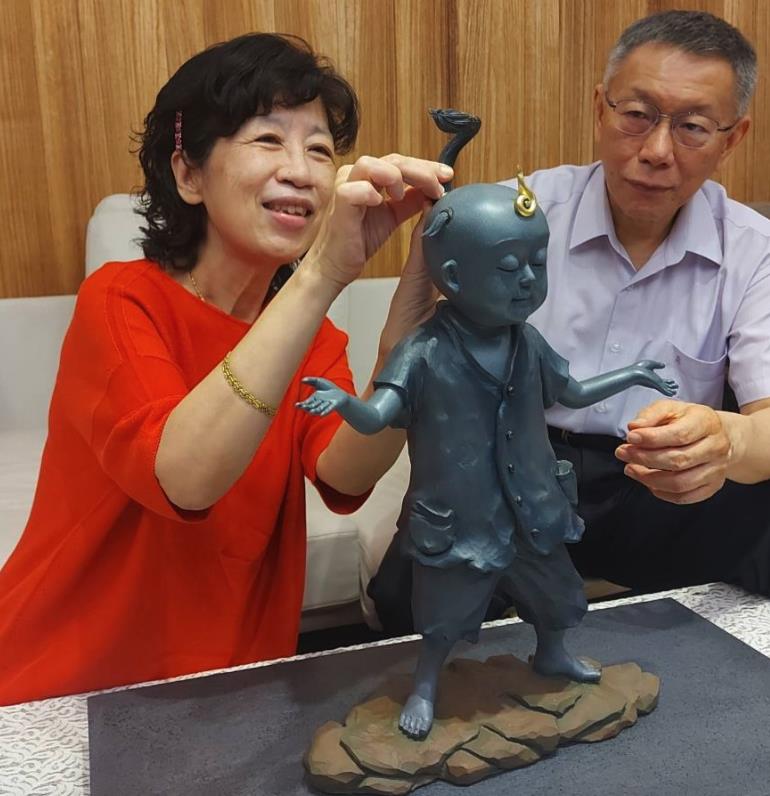 柯家「新住客正臉照」陳佩琪不藏了!出賣柯文哲神秘行程:外專資格險沒了