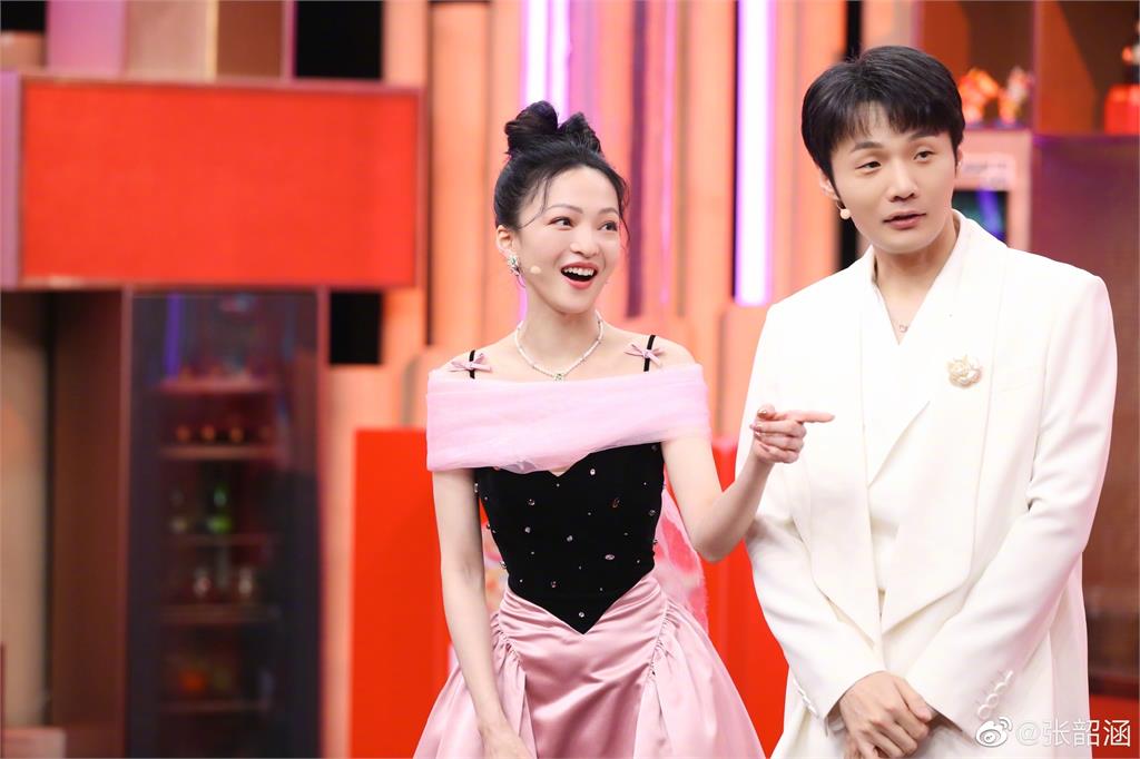 蕭敬騰等5台灣藝人登央視春晚！遭吃豆腐名字後標註「這4字」