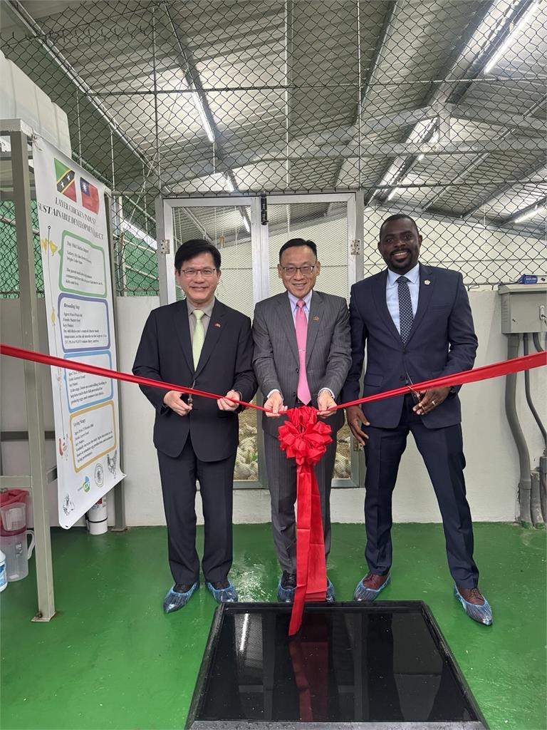 快新聞/見證台克農業合作新里程碑 林佳龍出席「蛋雞種雞孵化場」啟用典禮