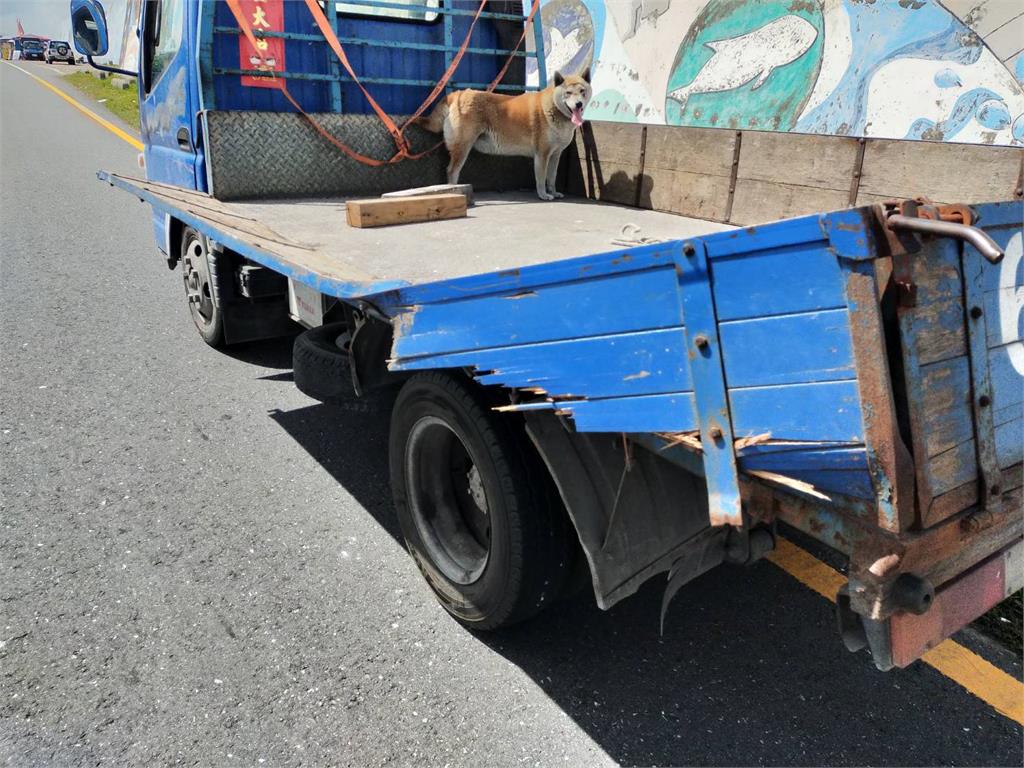 花蓮貨車過彎掉大石塊 對向車遭砸中2人送醫