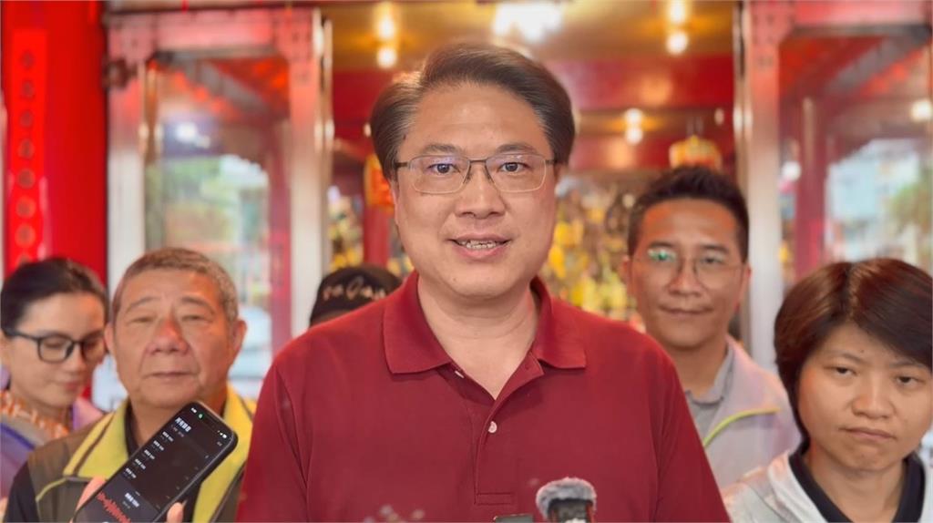 快新聞/用你的魔法打敗你!罷傅LED宣傳車上路 林右昌嗨喊「生力軍」