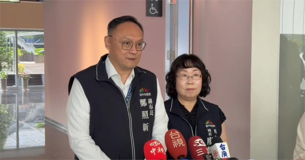 綠議員質詢爆中市府取消345盒月餅　鄭照新稱謠言
