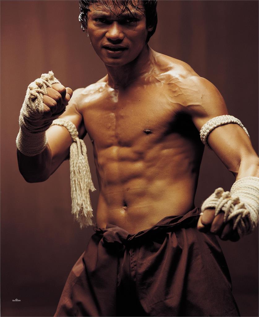 曾教李連杰打泰拳　男星被譽為「泰國李小龍」紅到好萊塢！