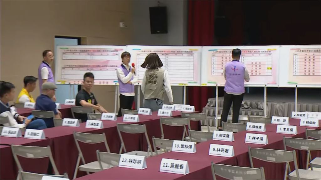 快新聞／竟嗆中選會可恥！市議員參選人抽籤鬧場　欲絆馬郁雯、電梯堵苗博雅