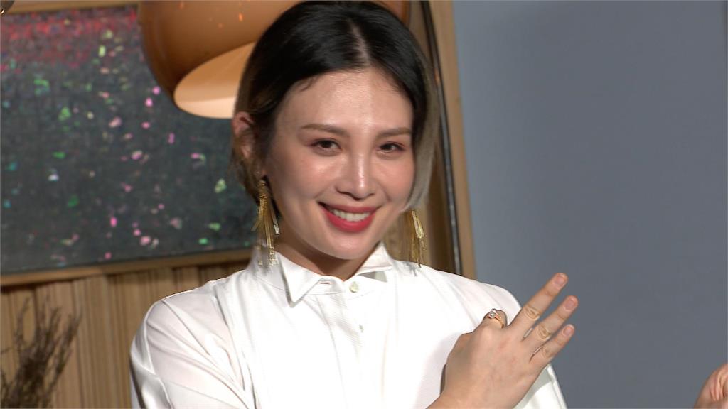 出道23年金曲歌后變路人甲! 魏如萱受訪被當民眾網笑翻