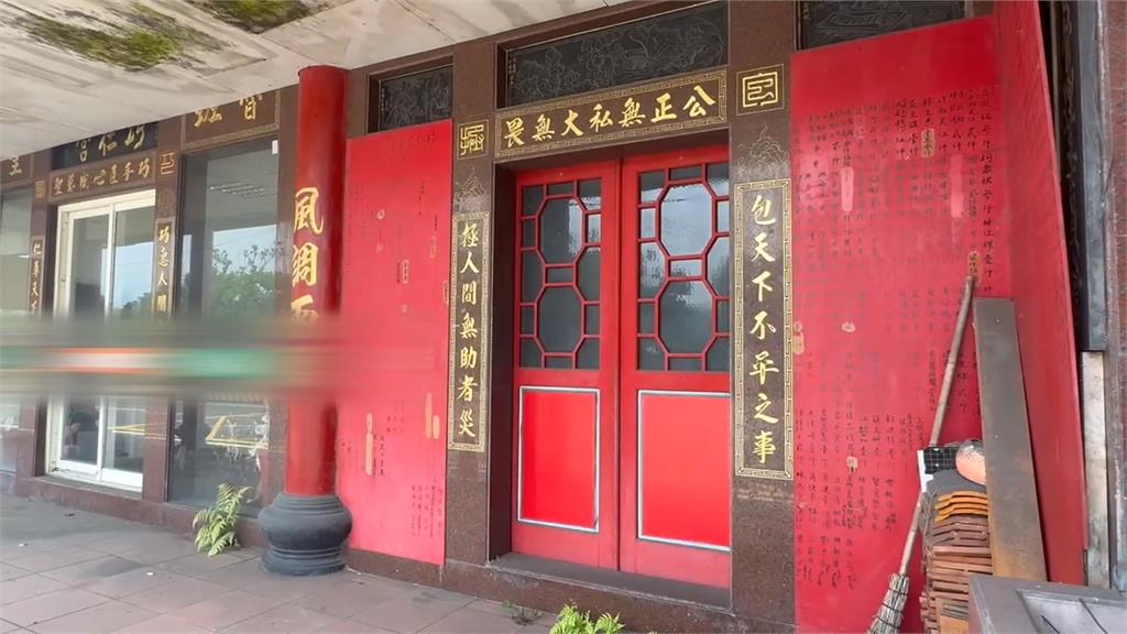 廟宇兼接待中心「敬邀鑑賞」?竟是建商租完忘記拆