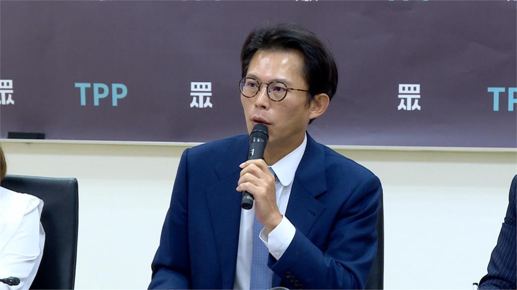 快新聞／不挺國民黨！急喊助理費修法「先停下」　黃國昌稱：公款公用不能退