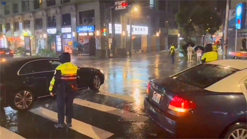 快新聞/大雷雨來襲!強對流雲系移入 北部3縣市24區警戒