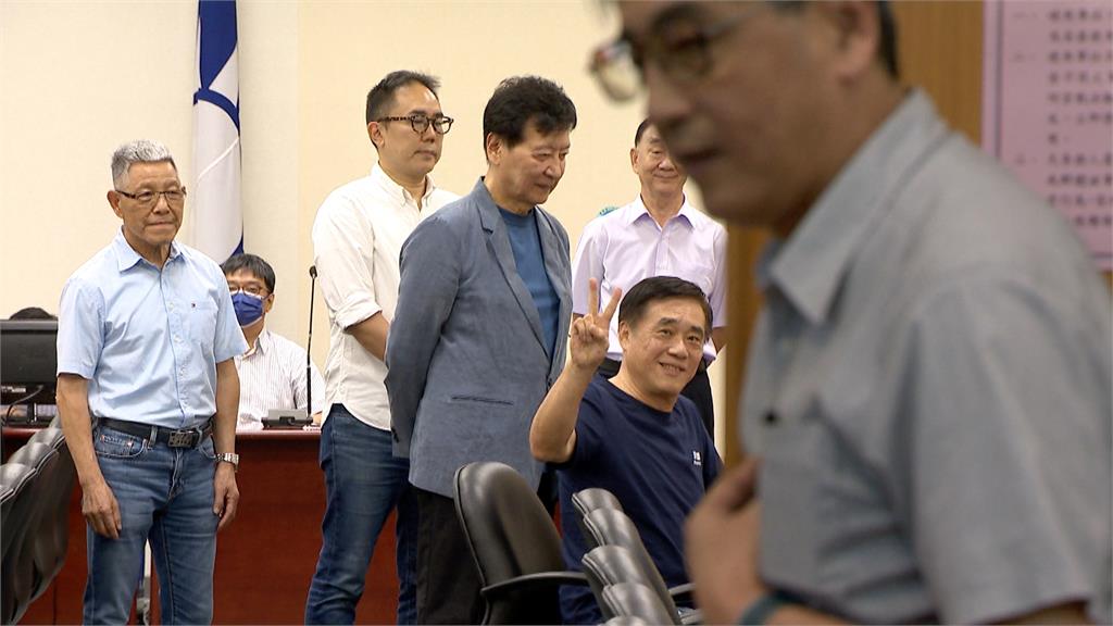 郝龍斌領表參選國民黨主席　趙少康：投郝就是投趙！