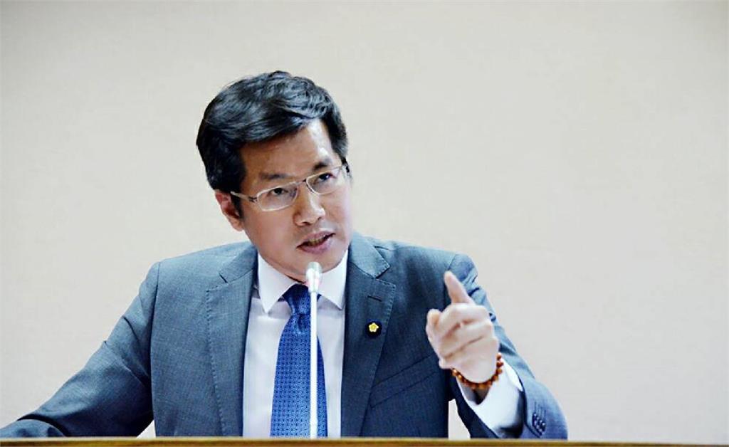 快新聞/羅致政轟不雅影片「造假」! 陳建仁示警:對中介選要提高警覺