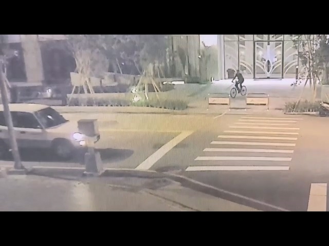 詐團車手面交VIP客戶還送禮盒! 員警佯裝騎單車阿伯埋伏逮人