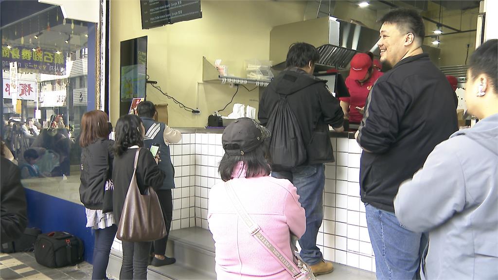 手扒雞始祖「香雞城」回來了　民眾排隊喊「來吃回憶的」