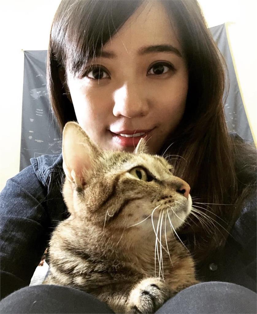 最多2的一秒!他1張圖塞「13個2」 吸46萬網朝聖:接受我的膝蓋