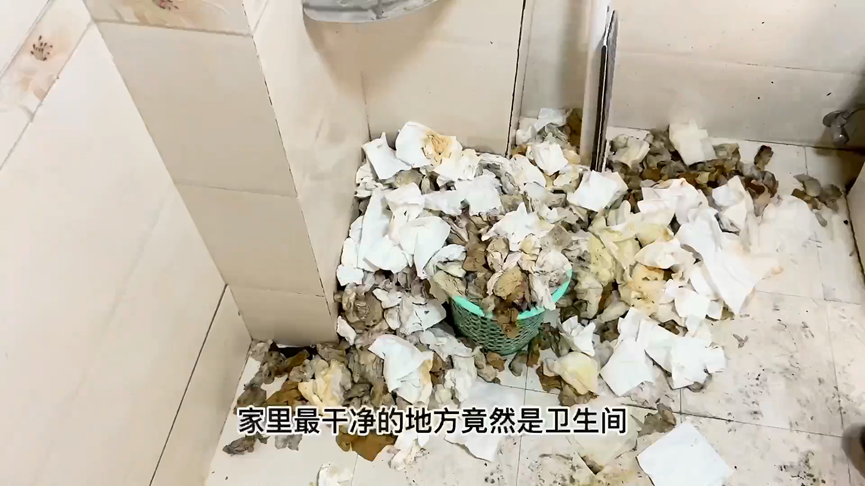 35歲存款破4百萬!中國男靠「利息躺平」 住垃圾堆喊:堅決不娶
