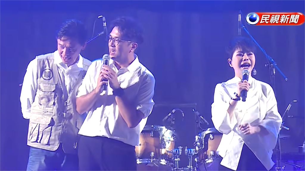 詹雅雯跨界力挺沈伯洋…認當「乾弟弟」！率眾高喊「凍蒜」：台灣整個都順起來