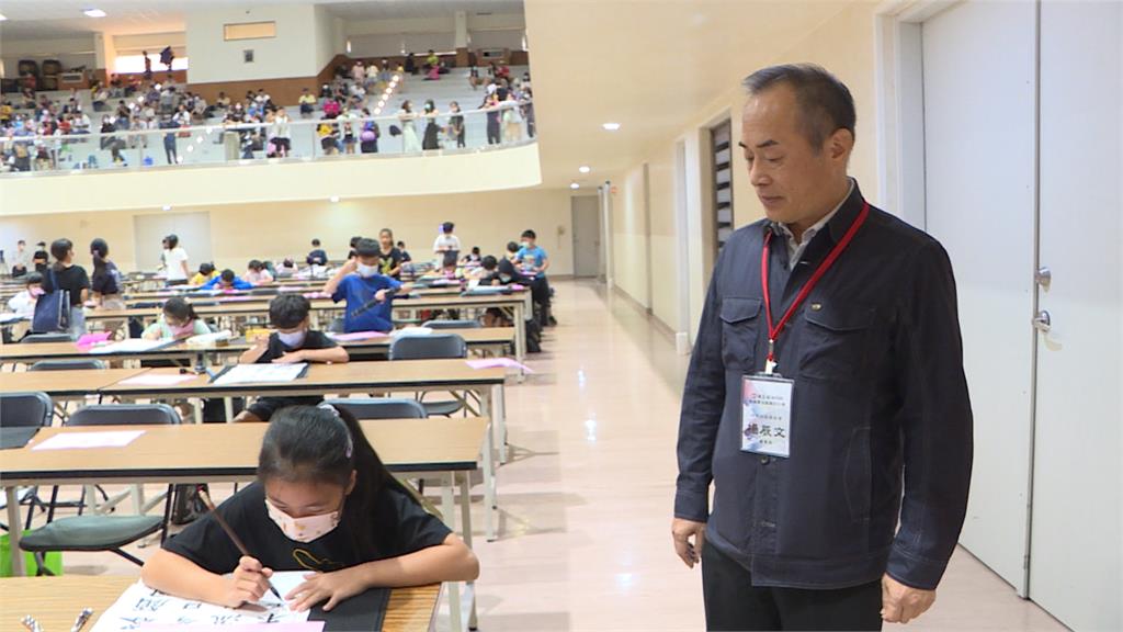 中部最大書法篆刻比賽登場　千名好手同場揮毫