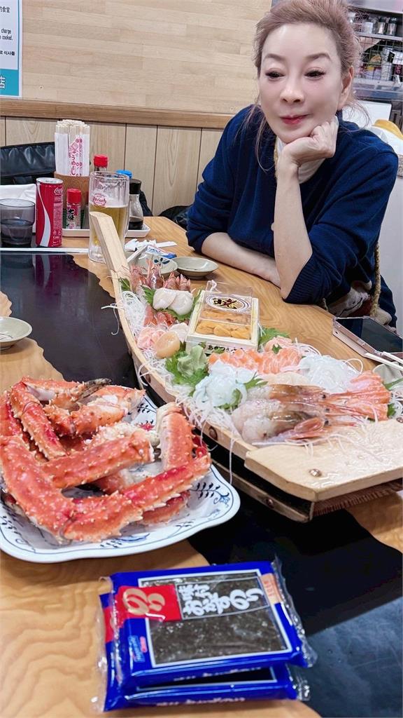 楊綉惠「過年到這玩」氣炸！9人海鮮被收5位數她傻眼：我台灣吃就好