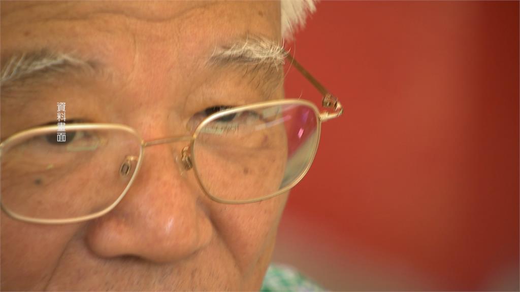 總統府前酒駕遭逮! 駕駛身分曝光「 第一金投信董座」