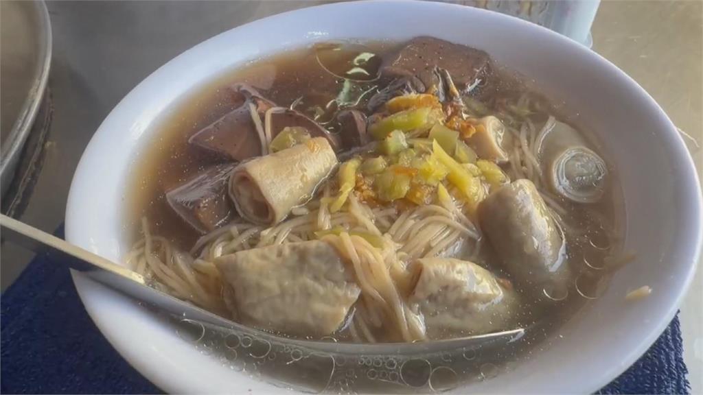 鹿港特色早點! 小丸子湯、豬血麵線 暖身又飽足