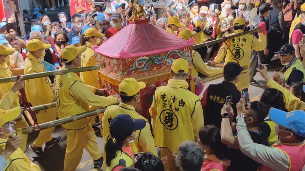 強制接種範圍擴大　旅行團、健身房要打第三劑