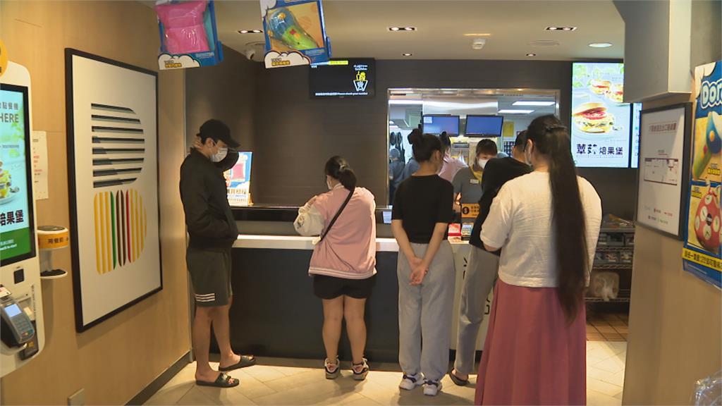 父母痛心!工讀生搬貨暈倒住院5個月不治 判賠472萬