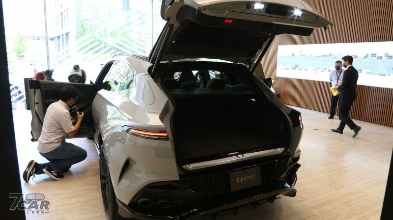 新臺幣 1,438 萬元起 Aston Martin DBX707 正式在台上市