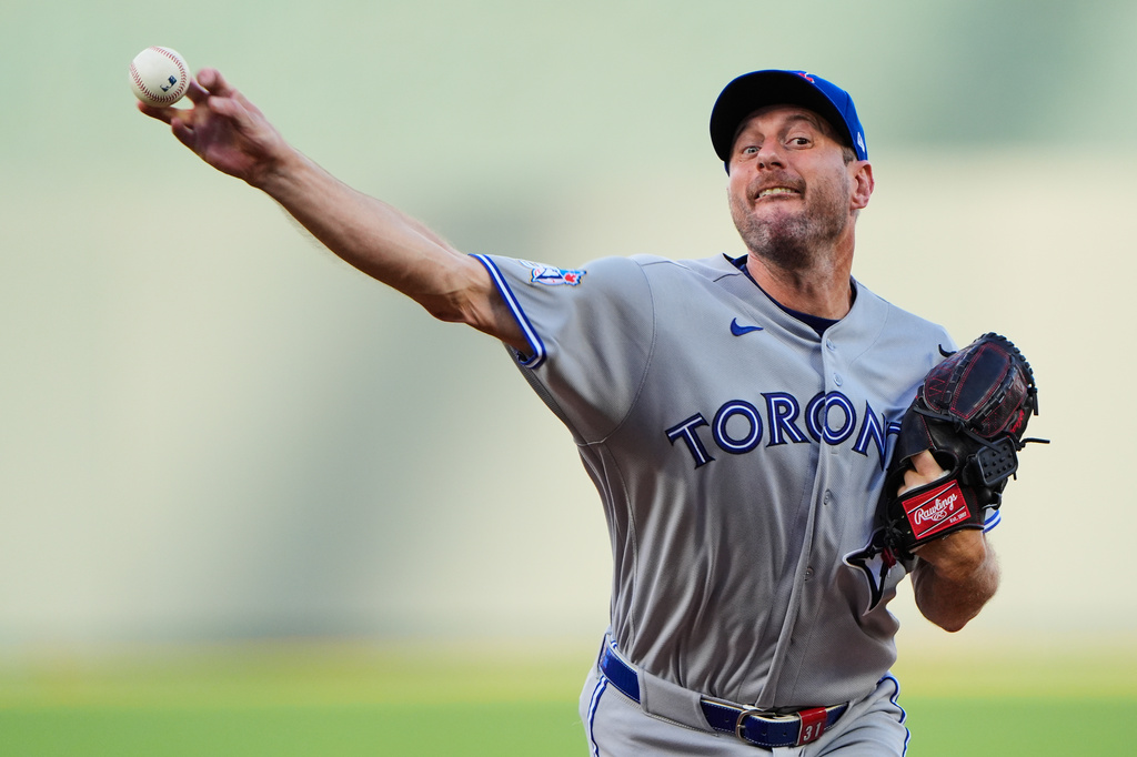 MLB(影)／42歲薛澤不求完美撐住戰局！用「剛剛好」替藍鳥守住季後賽希望