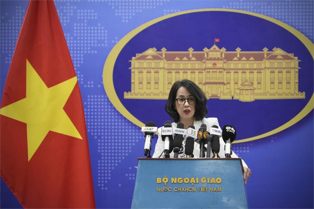 越南不甩中國「挺國際法自由航行」立場!學者:膝蓋硬一點才能活下去