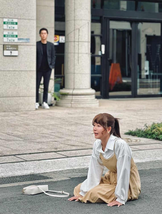 謝京穎拍《市井豪門》哭倒路邊!阿嬤「心電感應」一番話惹淚崩