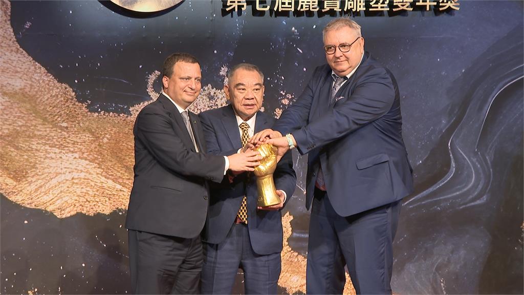 獲聘國策顧問！　法醫高大成霸氣喊：為台灣一定全力以赴