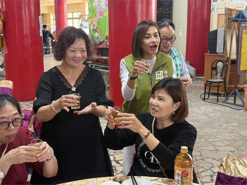 獨家/同框邱議瑩跑攤! 林岱樺自詡高雄女兒:不會退出民進黨與市長初選