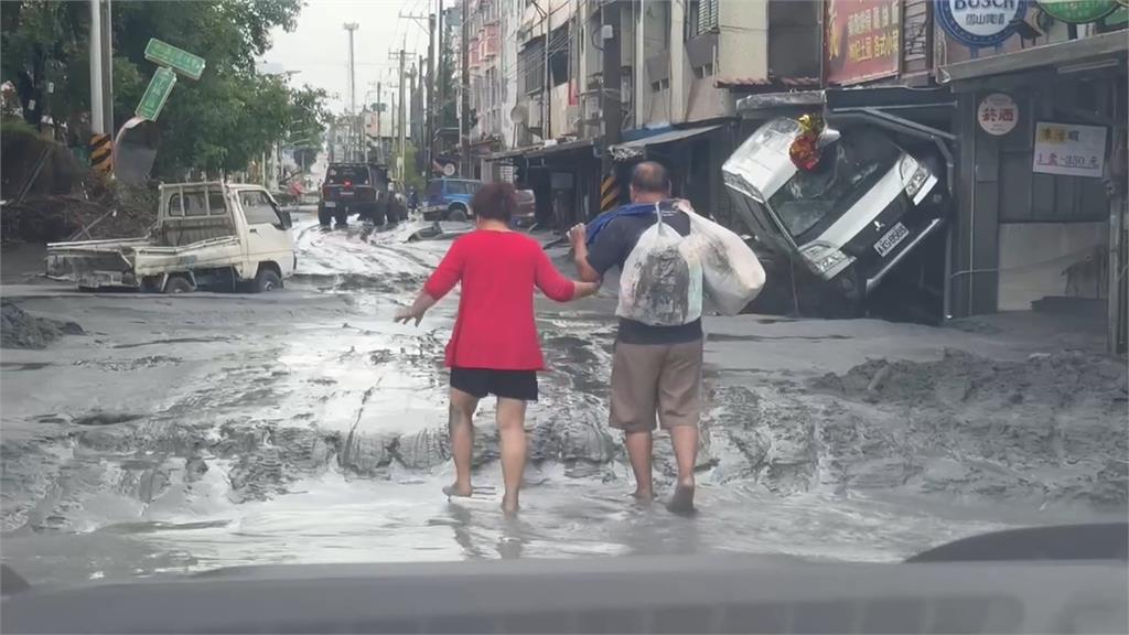遭踹桌傅崐萁怒提告 張峻:替鄉親踢這腳很值得
