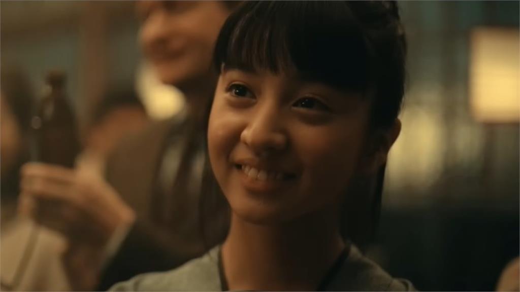 木村拓哉女兒全脫了「狂吻男星」激情躺床畫面曝!日網看傻:不意外