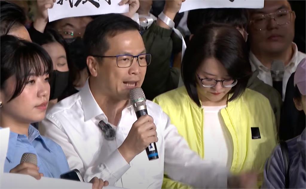 羅智強喊清算衝我來!「2萬3千多筆金流」慘遭公開…吳靜怡酸:他絕對不窮