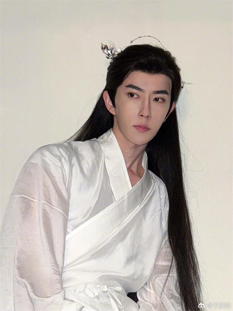 「做中國人有多憋你知道嗎?」他點名1類人最適合:偉大祖國迫切需要