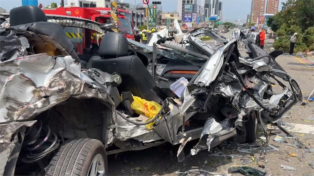 台中沙鹿向上路又出事 曳引車下坡連撞21輛車釀9傷