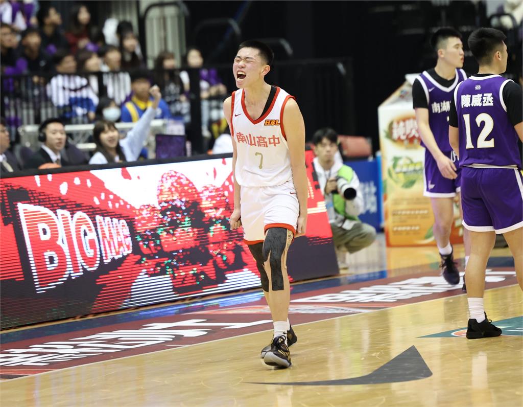 HBL/決勝節27:8打爆對手!衛冕軍南山擊退南湖晉級 9日與松山爭冠