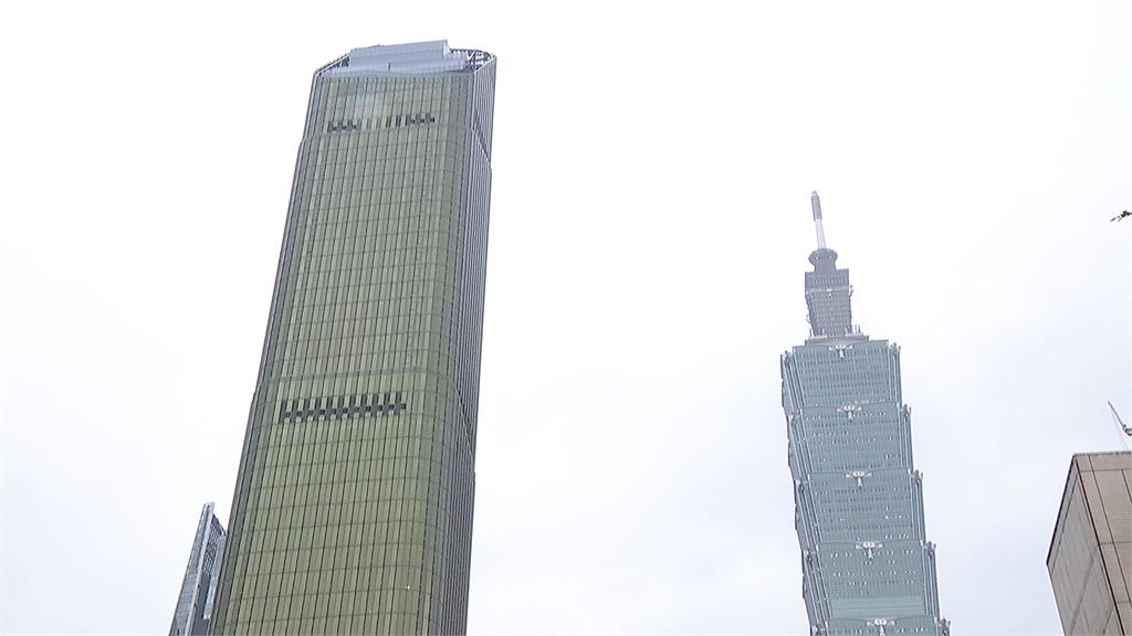 煙火別看錯棟! 台北天空塔跑馬燈「他→才是101」