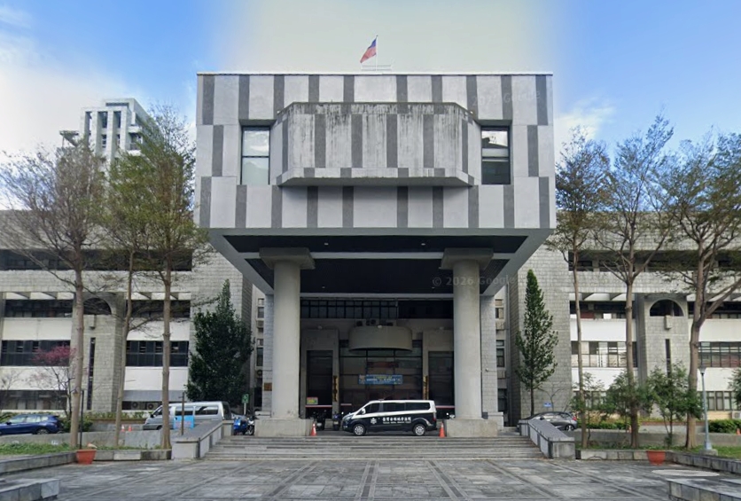 正妹控遭前男友「逼穿SM道具公廁硬上」還拍極樂片！「18禁對話」流出秒逆轉