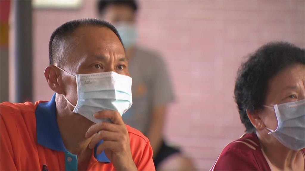 鄭怡靜桌球女單首戰落敗 鄭爸心疼:混雙銅牌戰手受傷了